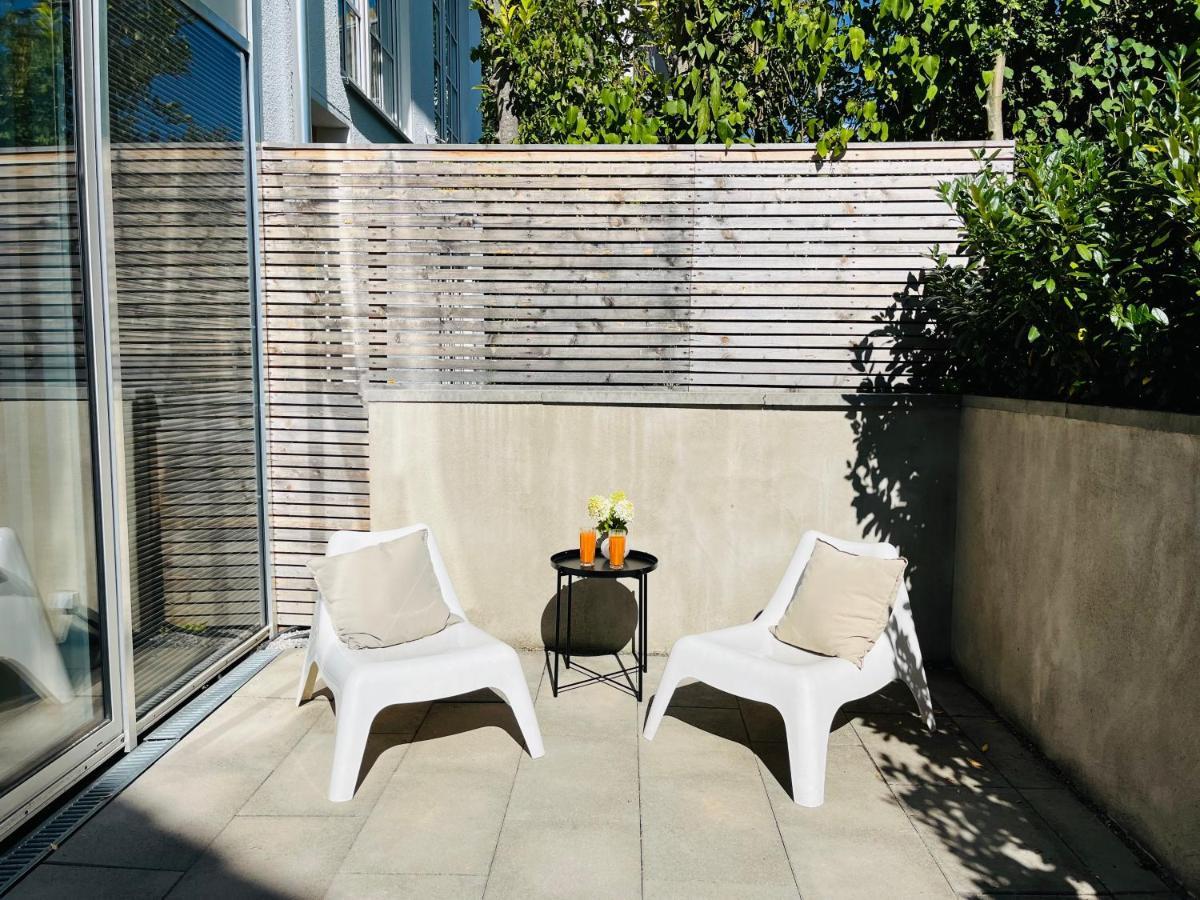 Fewo Silberberg Im Loftstil Mit Terrasse Leonberg Exterior photo