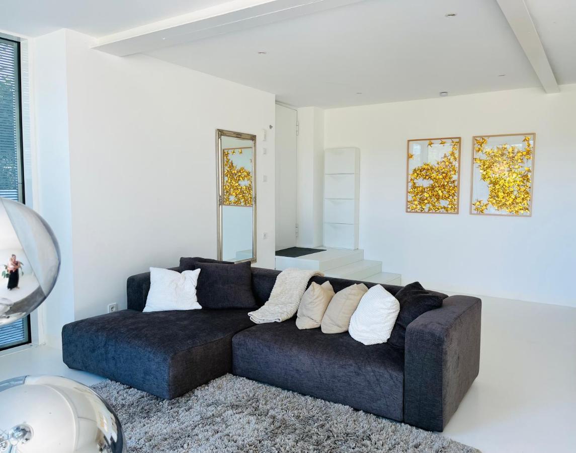 Fewo Silberberg Im Loftstil Mit Terrasse Leonberg Exterior photo