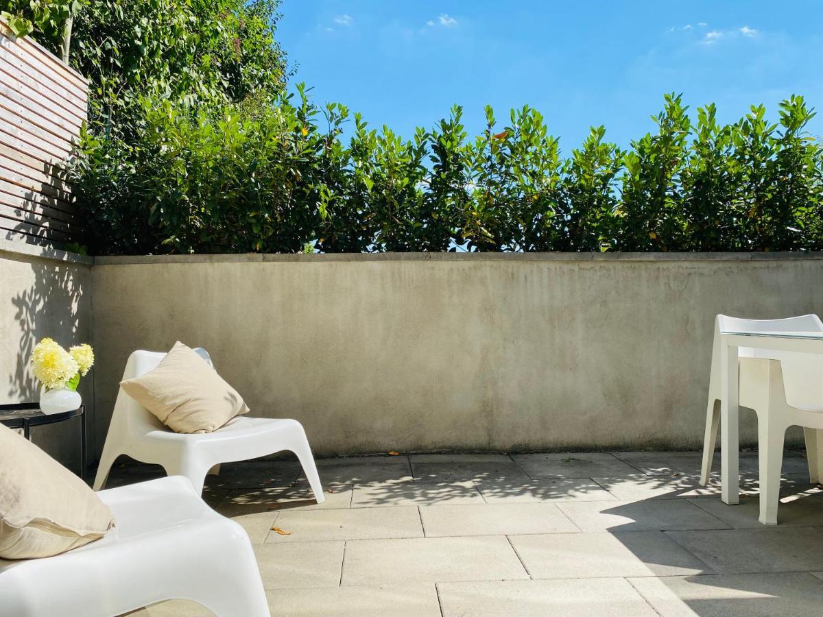 Fewo Silberberg Im Loftstil Mit Terrasse Leonberg Exterior photo